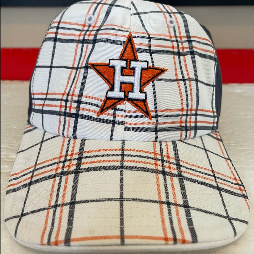 Roger Clemens - Picture 8 of 12